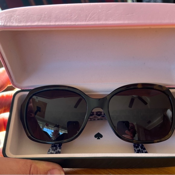 kate spade Accessories - Kate Spade Sunglasses with case